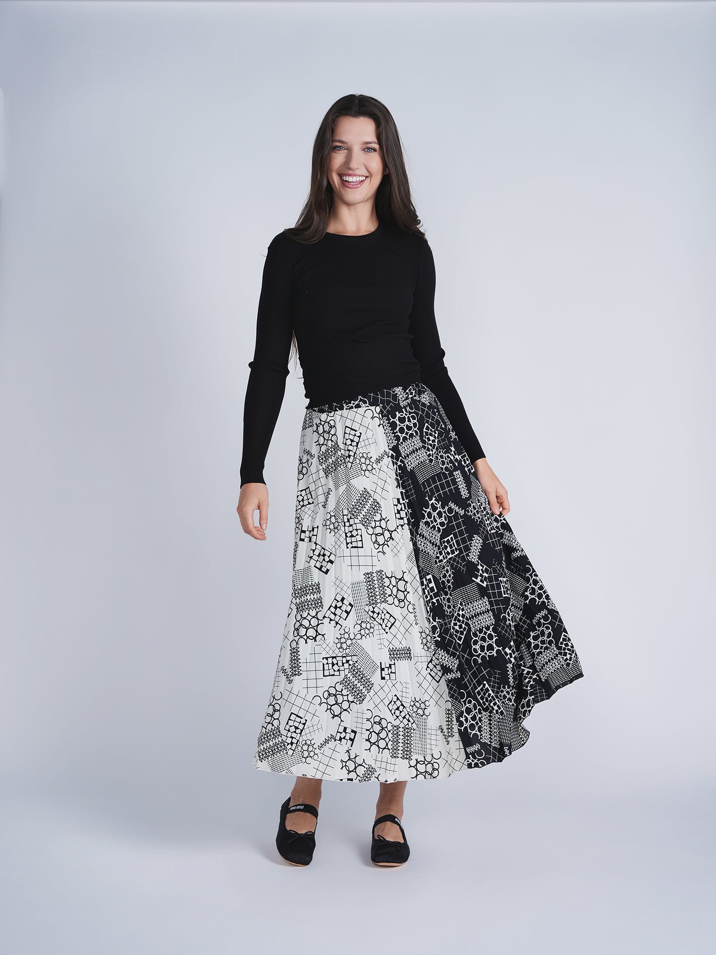 Nox-NY Blk/White Print Messy Pleat Midi DS4PT6294
