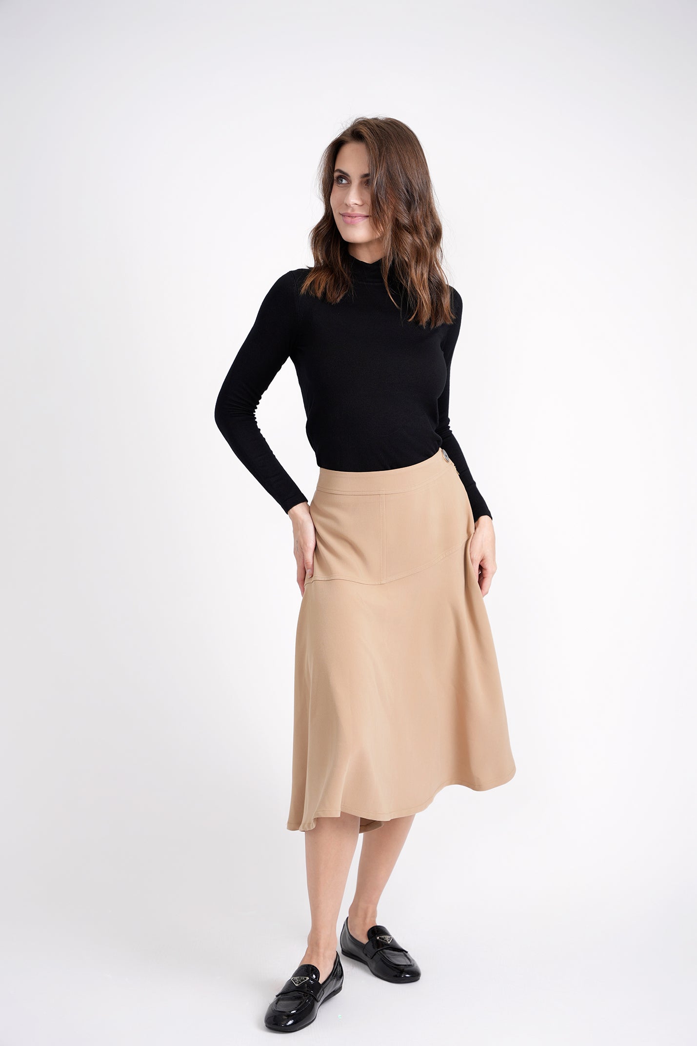 Ginger Beige Diagonal Cut Skirt DW3PT6250