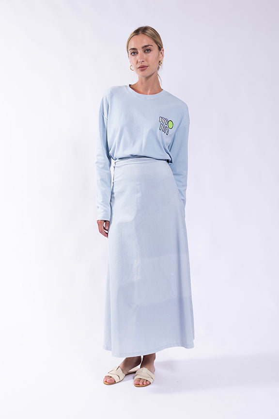 Monn Light Wash Chambray Skirt M654L