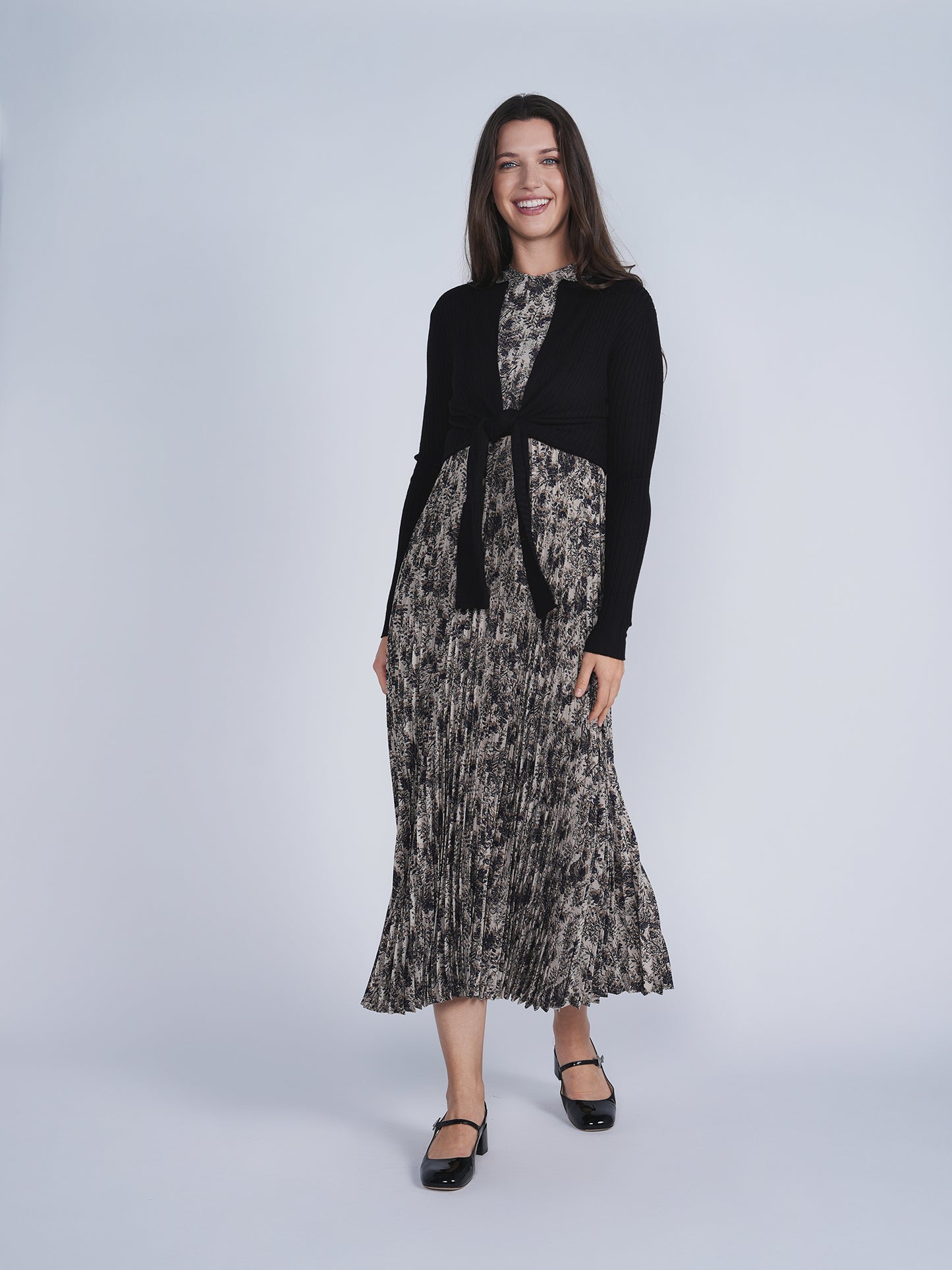 Noni Black Rib Cropped Tie Cardigan SB4CYT2365