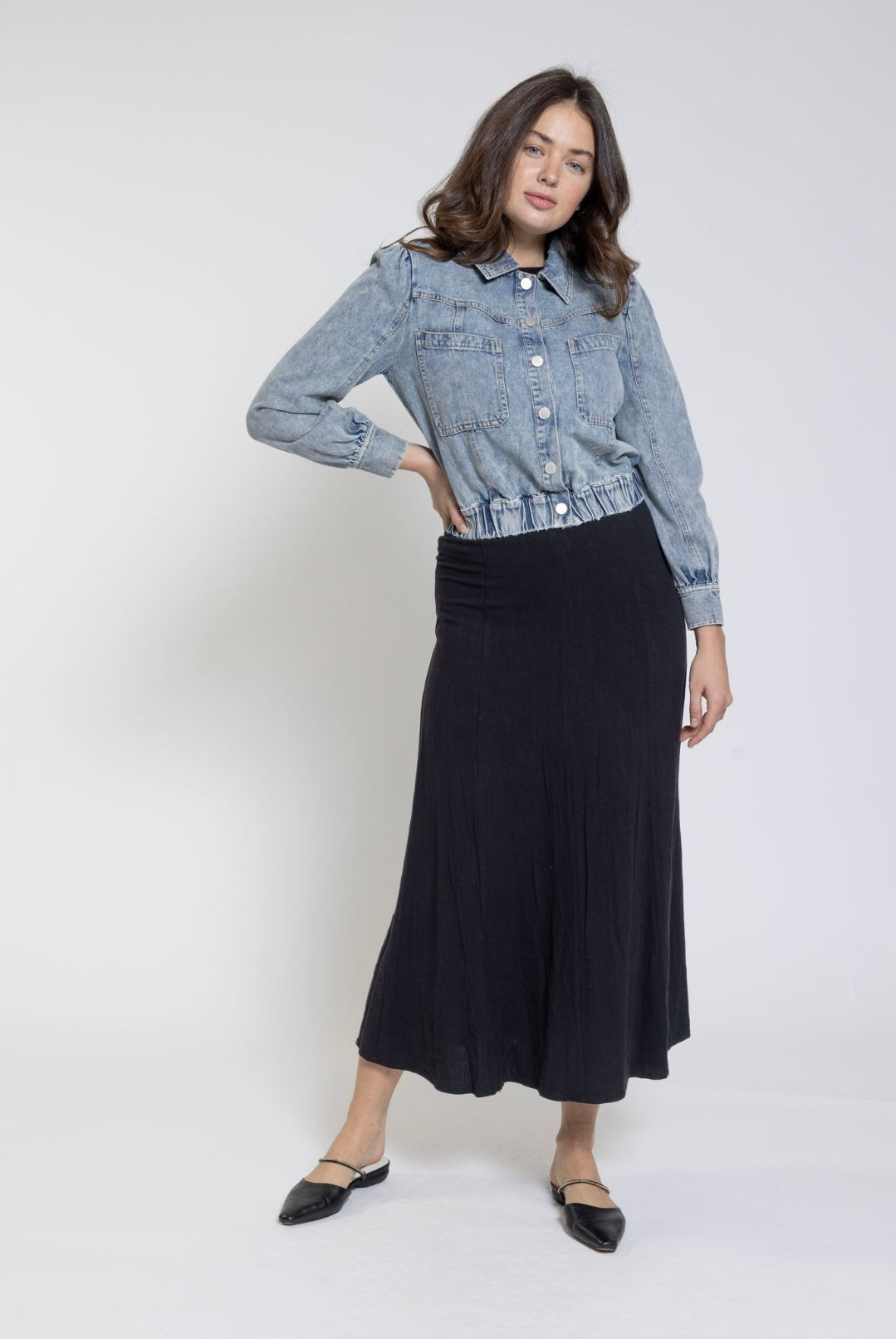 Weekend Black Skirt AWS2490-B
