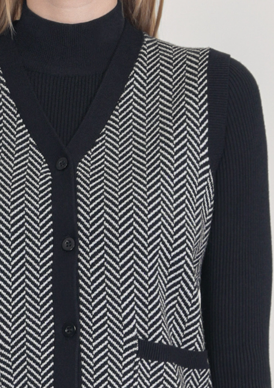Yal Blk/Wht Stripe Vest K3328