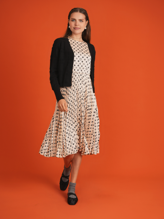 Ginger Black Chain Knit Bolero WB4CPT7062C