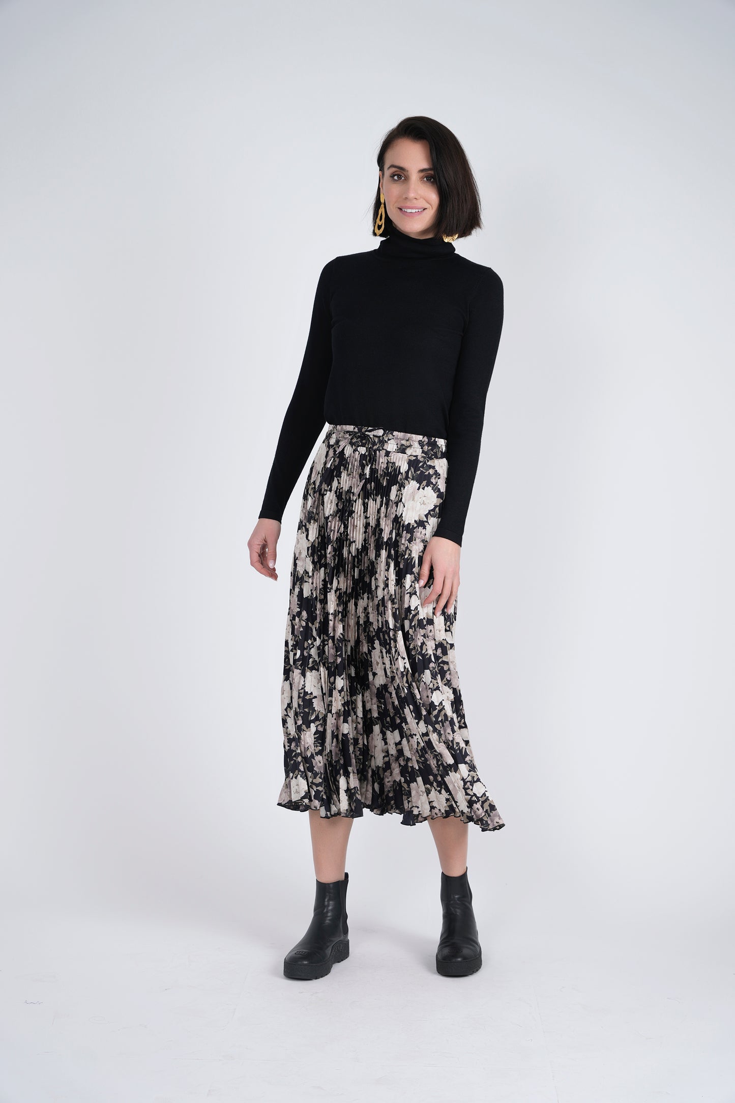 Mademoiselle Grey/Black Accordian Pleated Printed Midi Skirt WB3CM8498SM