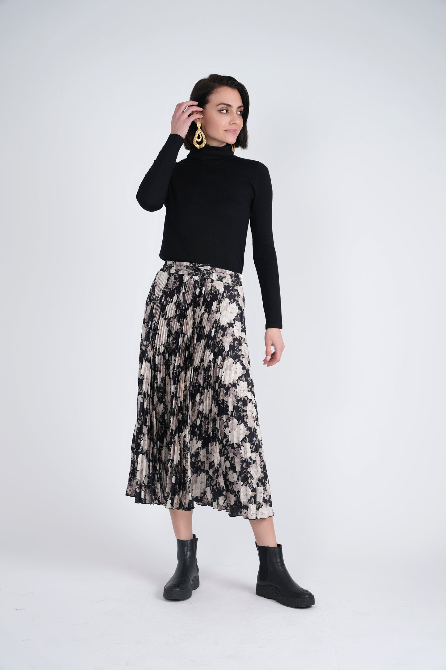 Mademoiselle Grey/Black Accordian Pleated Printed Midi Skirt WB3CM8498SM