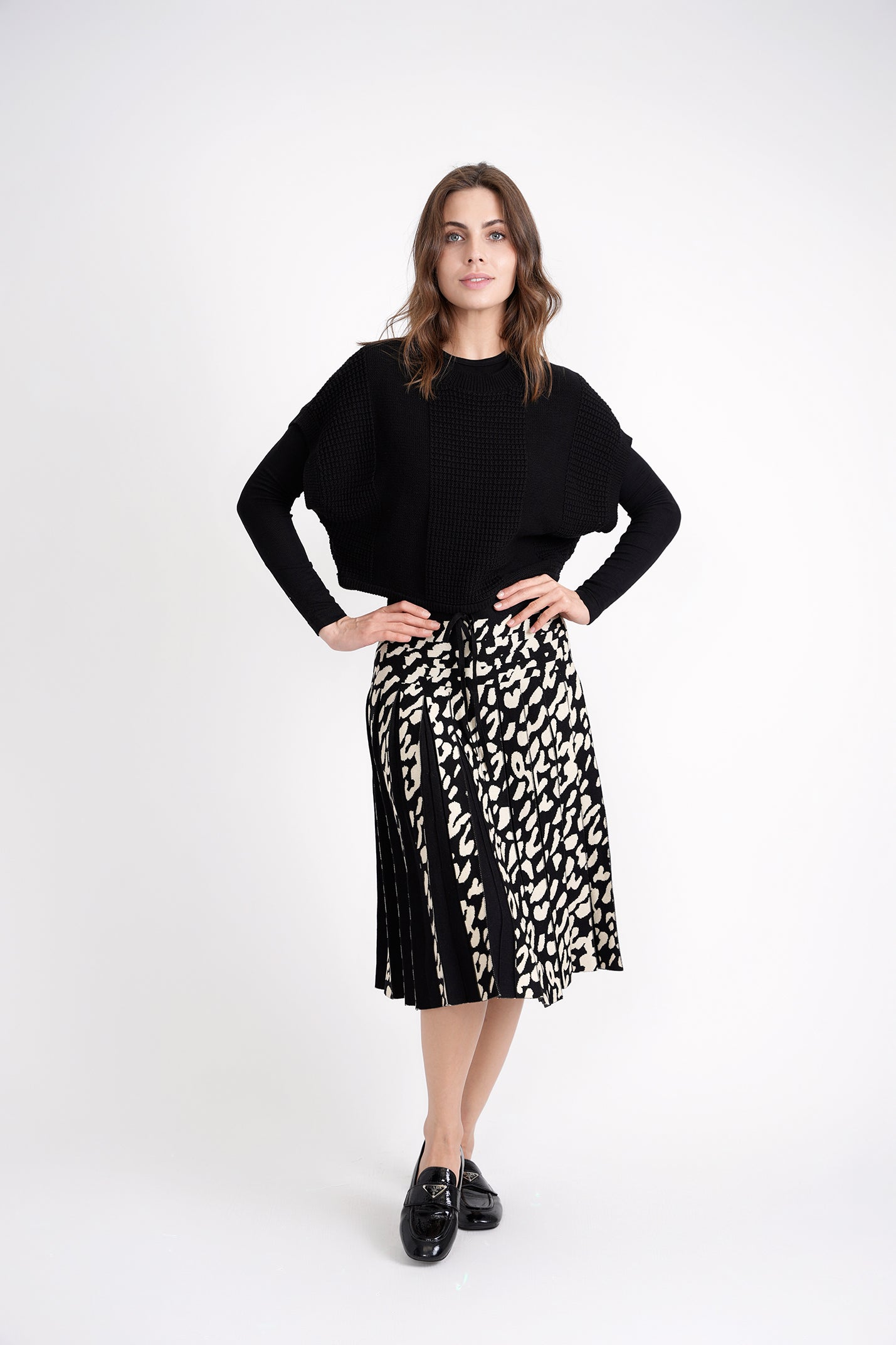 Noni Black/Dark Almond Pleated Leopard Skirt WB3CYT2200A