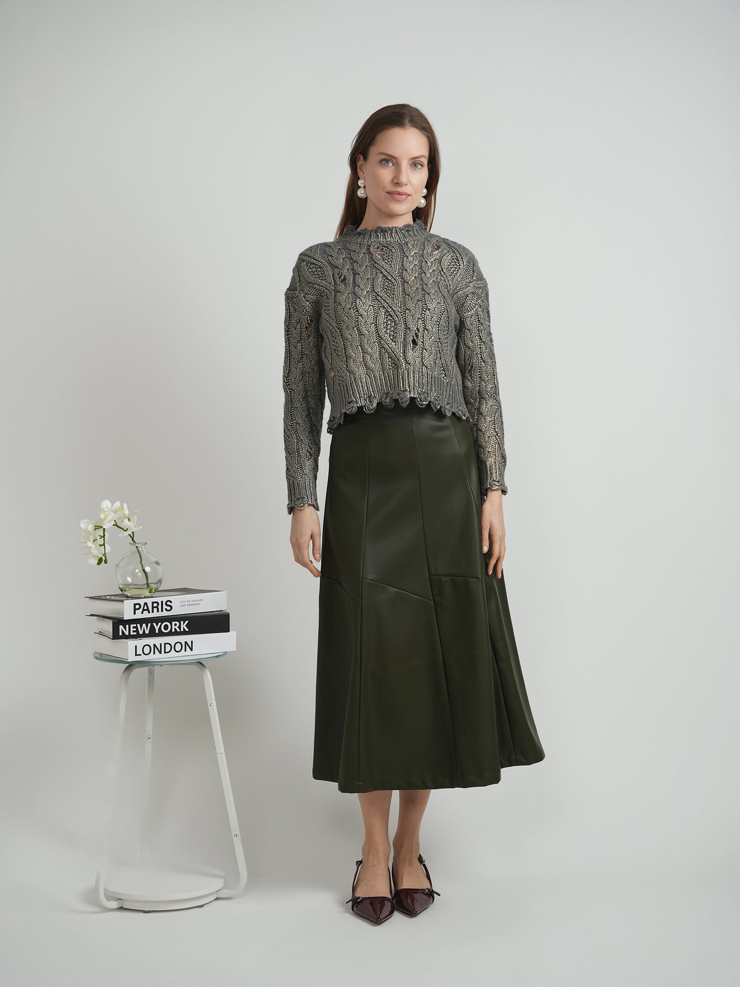 Versatile olive Leather paneled midi Skirt WB4CM1074SM