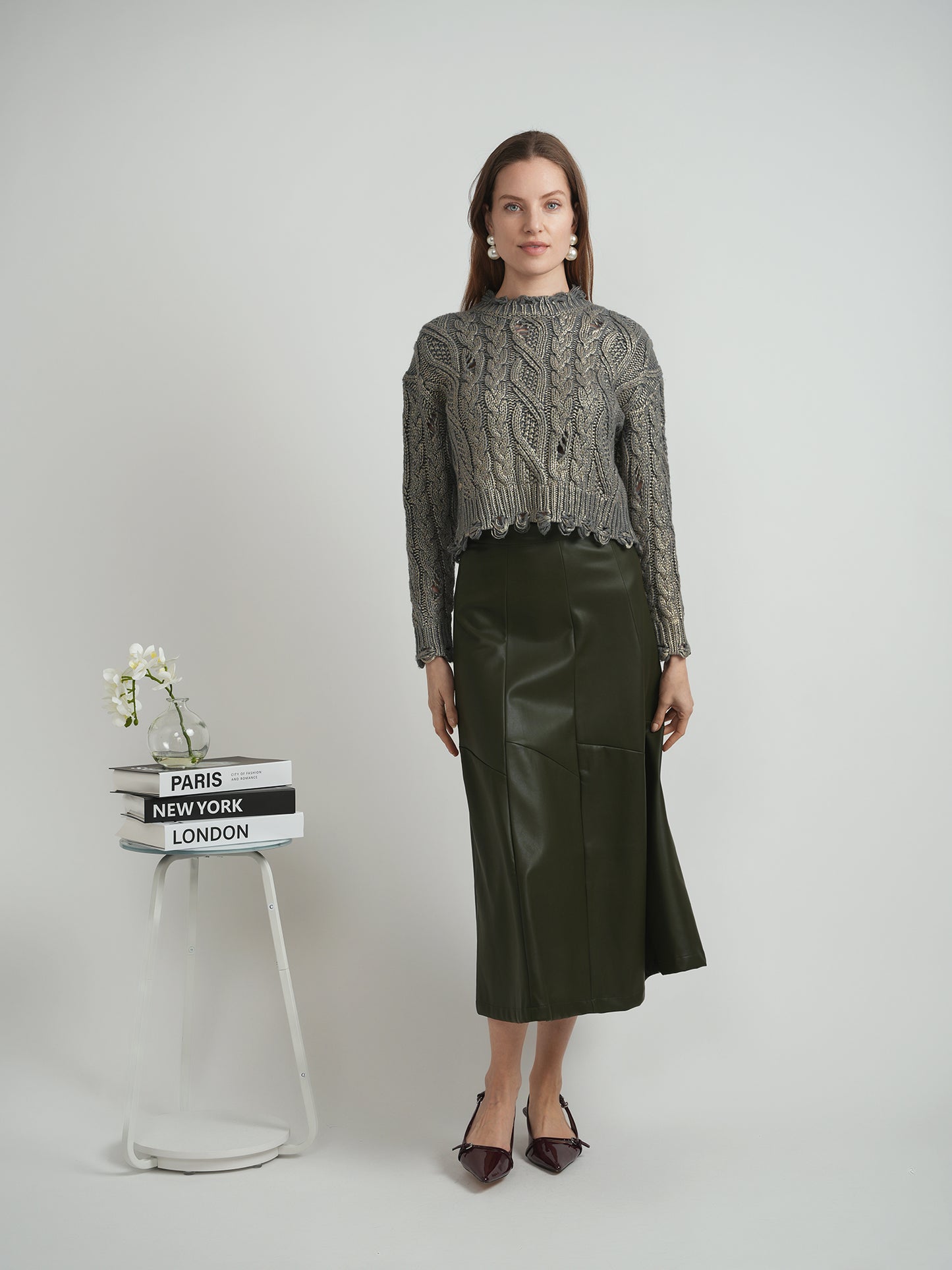 Versatile olive Leather paneled midi Skirt WB4CM1074SM