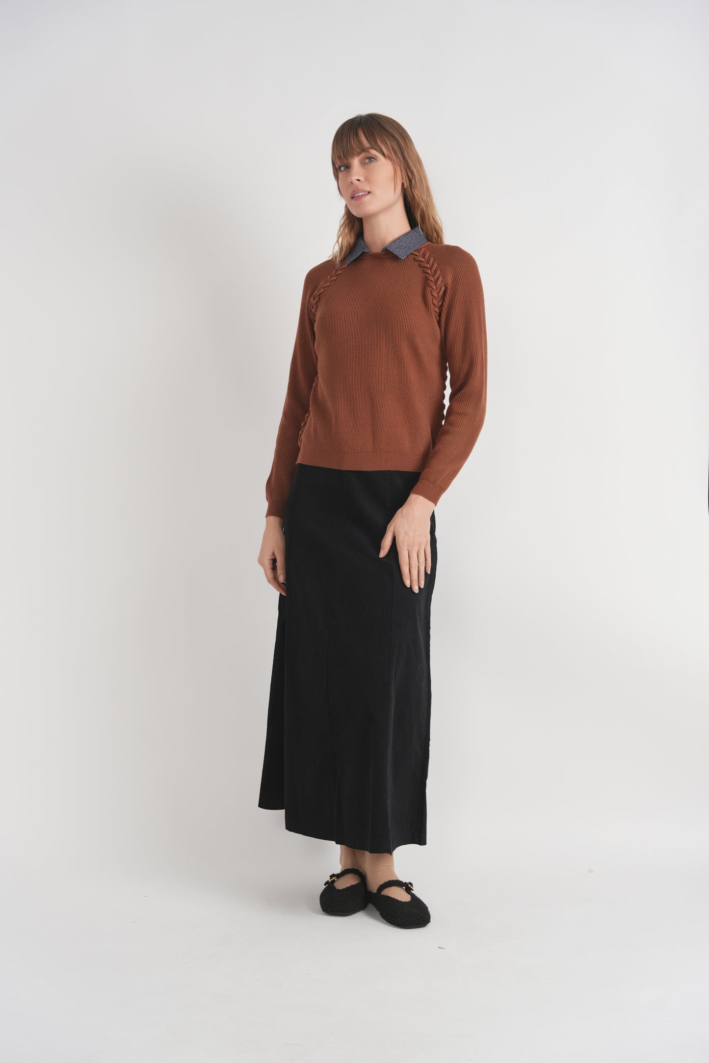Oops Chocolate/ Denim Sweater with Removable Collar WB6CM2350TE