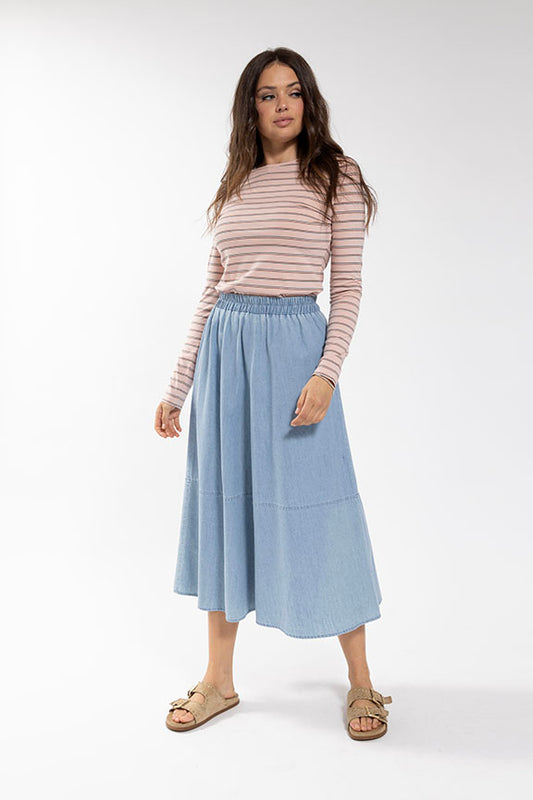 Latitude Denim Chambray Pull On Skirt LA262