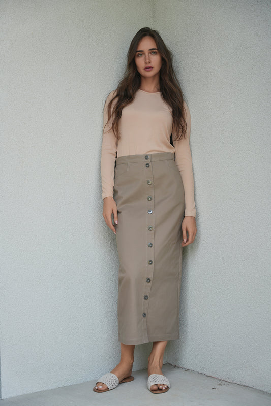 Faves Stone Button Maxi Skirt SB5CM1515SL