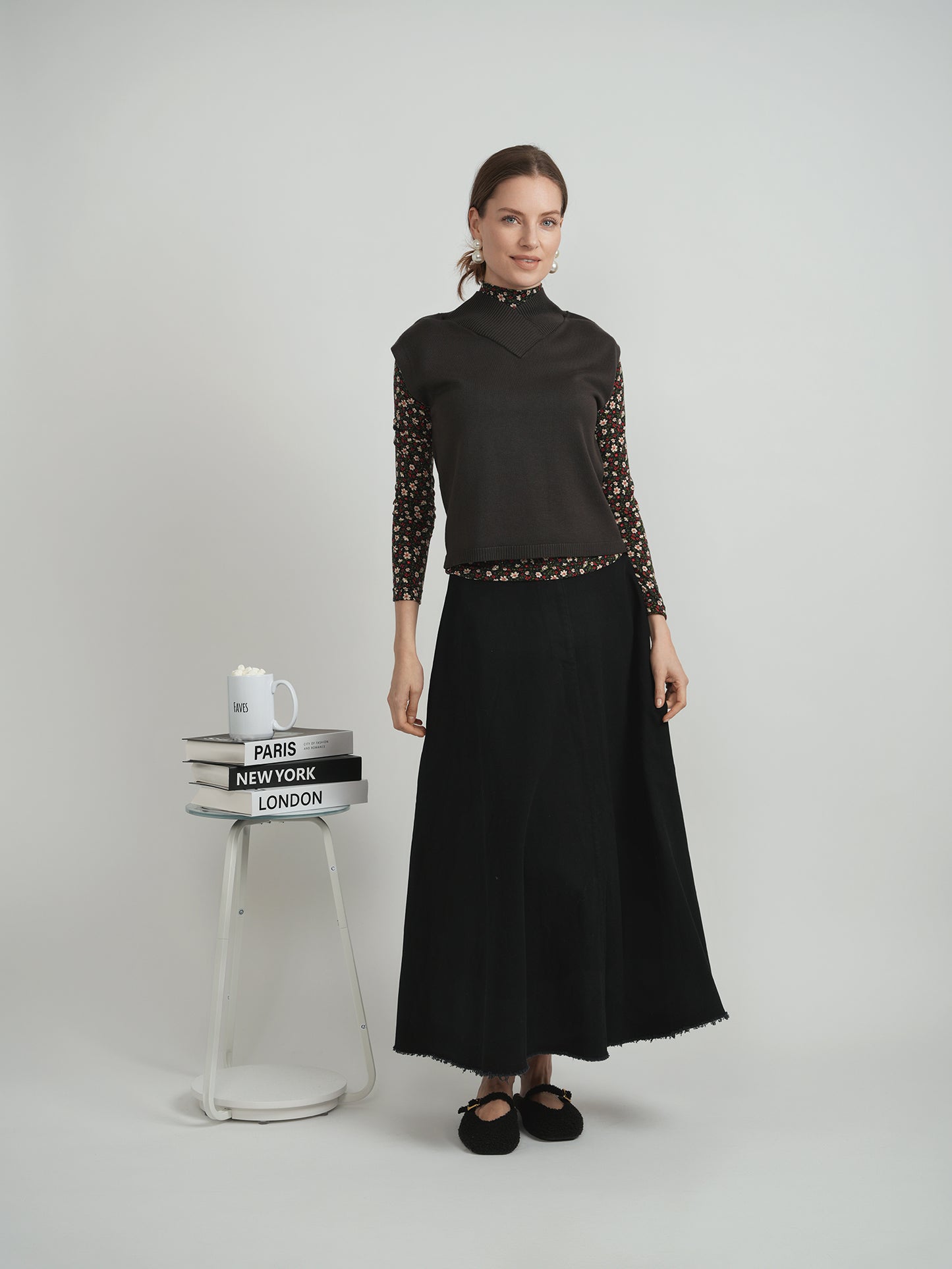 Riff Blk/Floral Printed Mock neck Tee WB5CM1716T